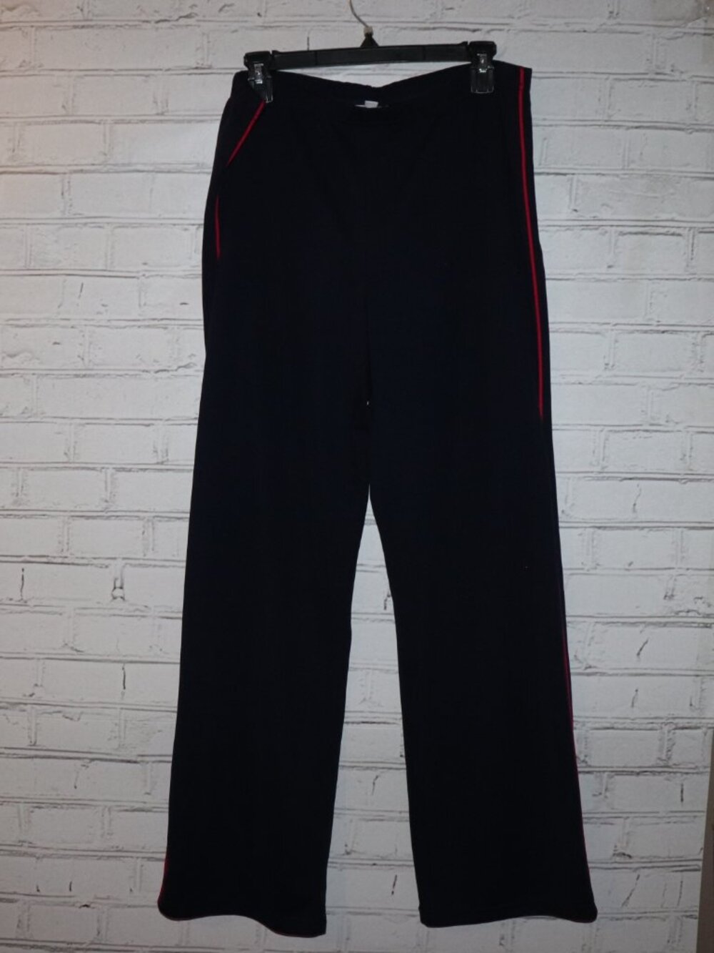 🔵 Fashion Bug · Women’s Pants · Navy Blue w/ Red Side Stripe · Size L